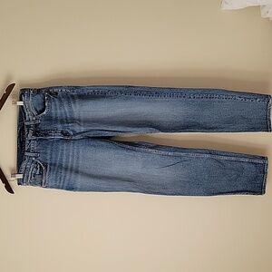 Silver Jeans Women's '90s Boyfriend Jeans- Size 28- New!